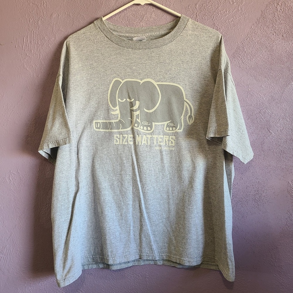 Vintage Graphic T-Shirt Mens XL Heathered Gray Elephant "Size Matters" Funny Tee